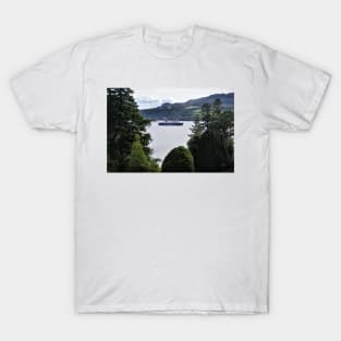 Caledonian Isles arriving in Brodick. Isle of Arran, Scotland T-Shirt